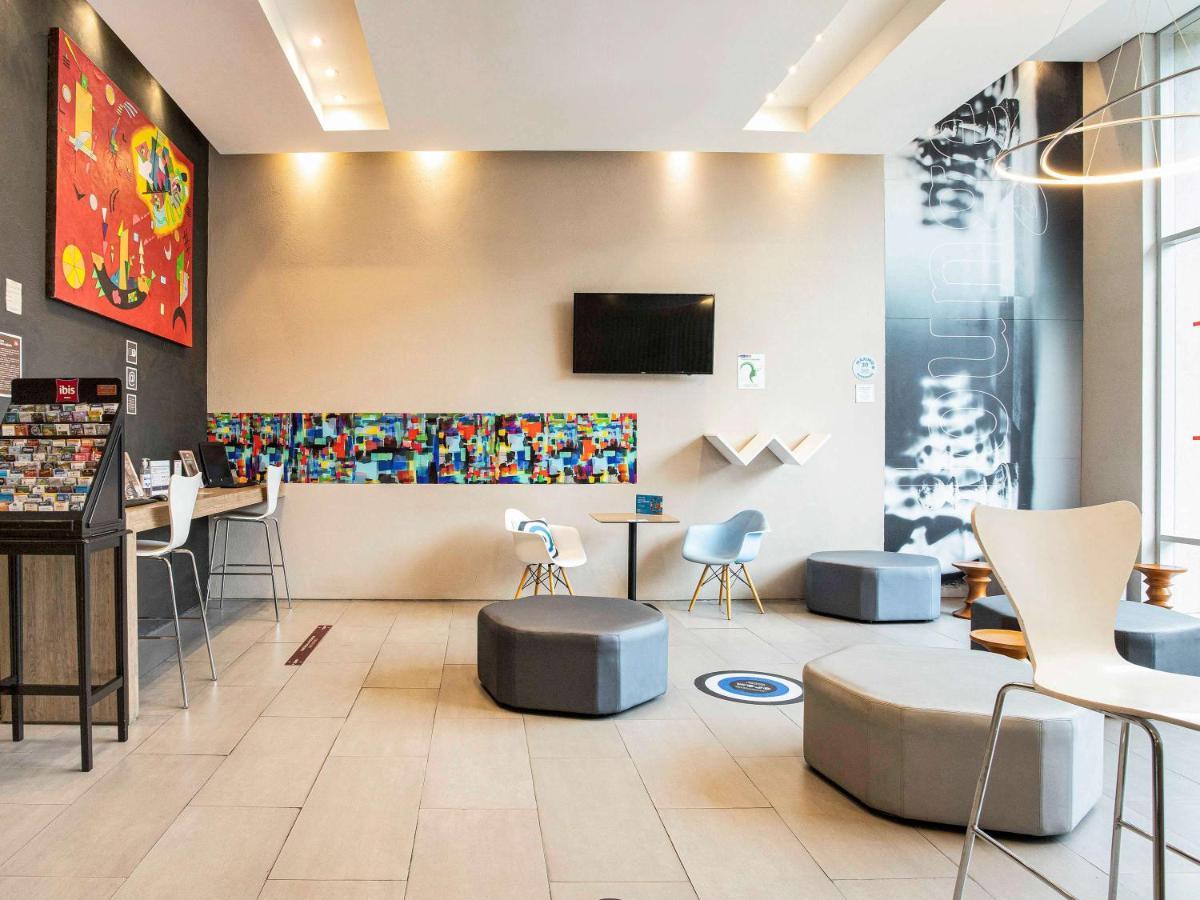Hotel Ibis Cali Granada Εξωτερικό φωτογραφία