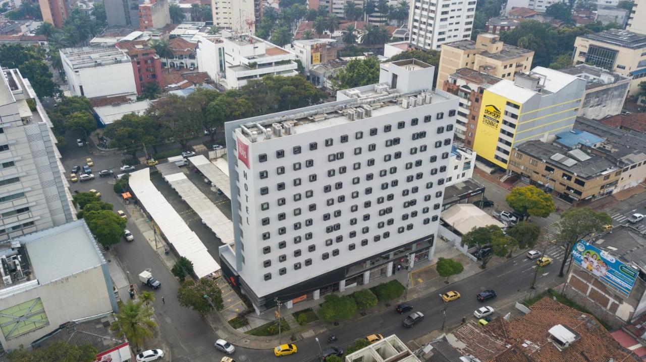 Hotel Ibis Cali Granada Εξωτερικό φωτογραφία