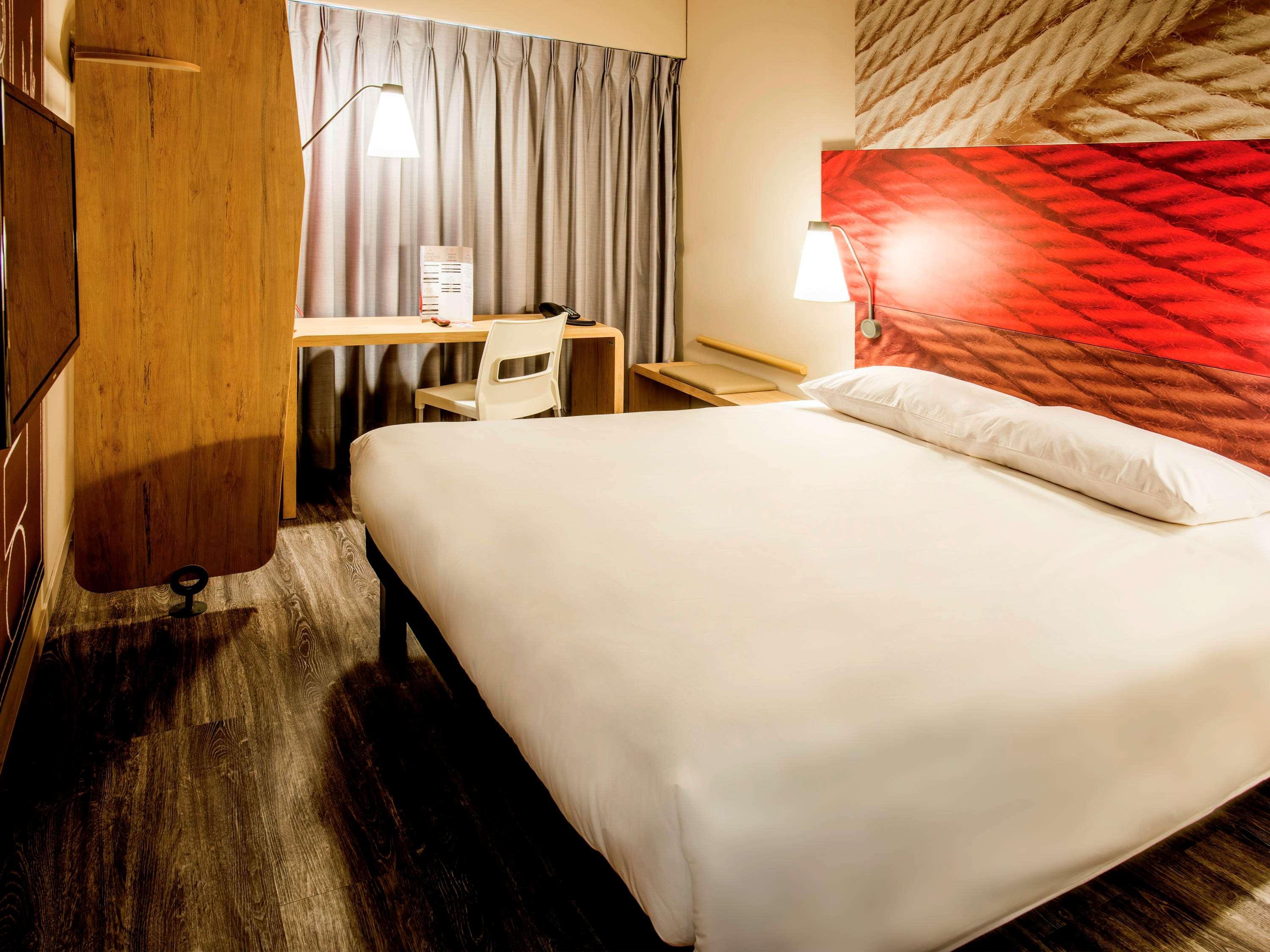Hotel Ibis Cali Granada Εξωτερικό φωτογραφία