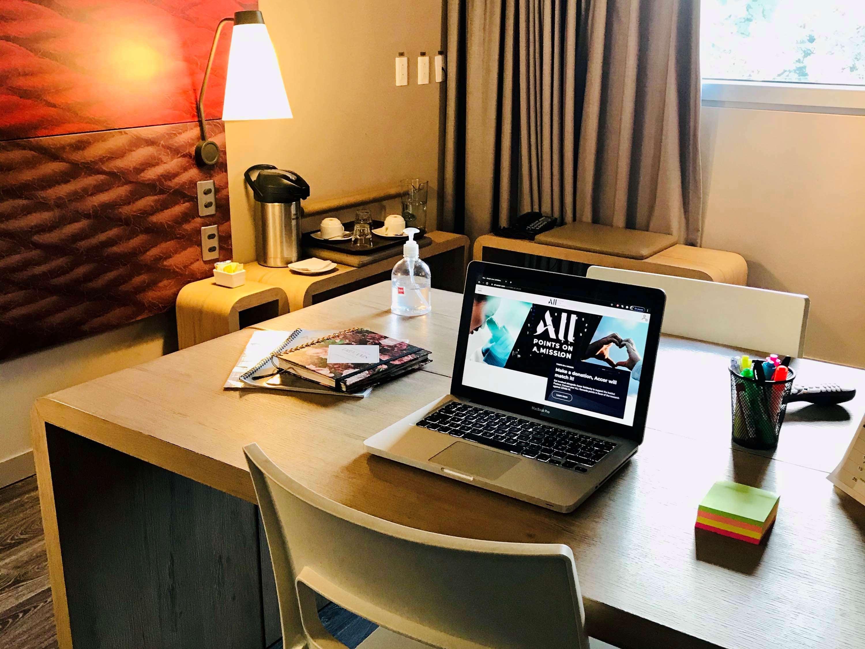 Hotel Ibis Cali Granada Εξωτερικό φωτογραφία