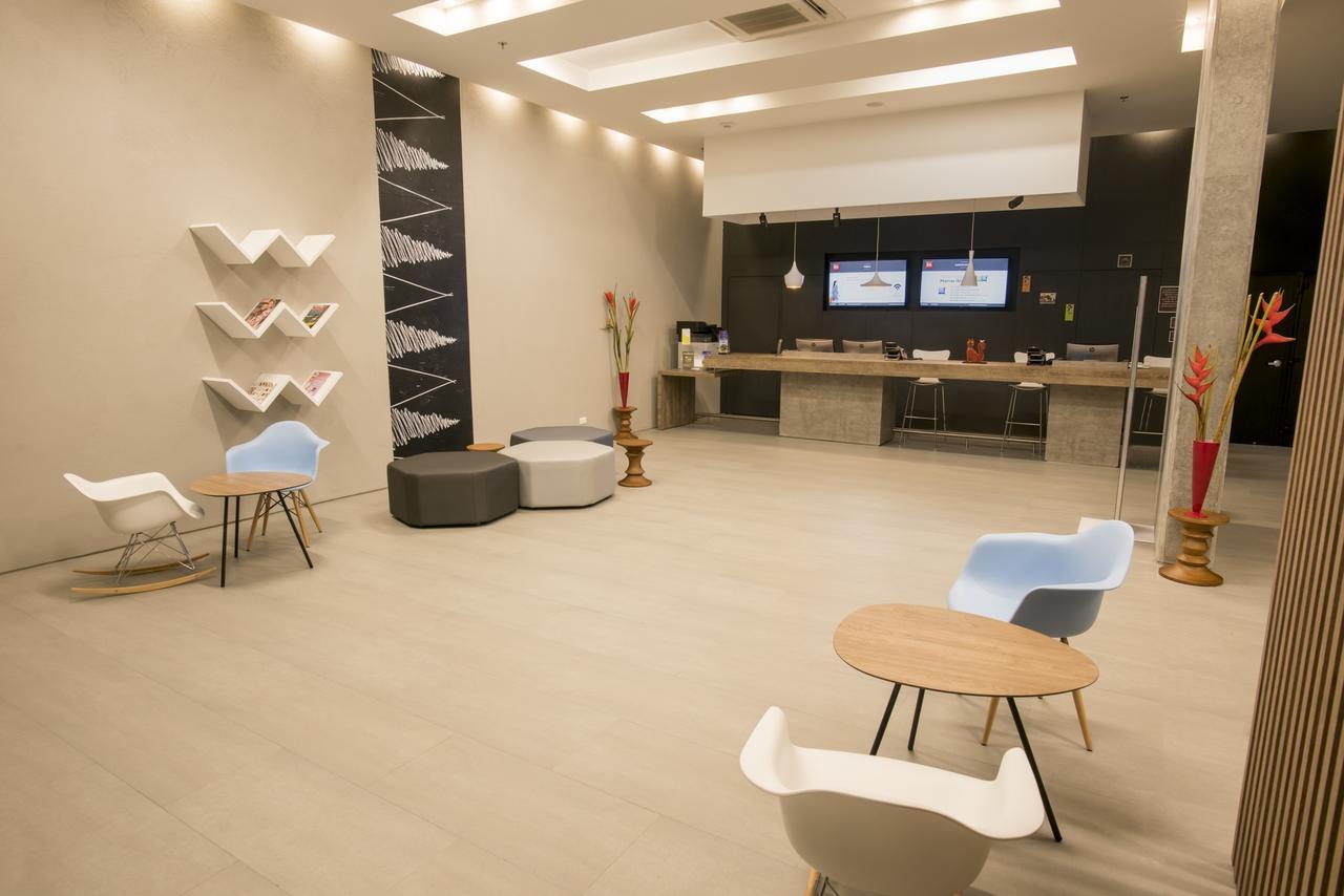 Hotel Ibis Cali Granada Εξωτερικό φωτογραφία