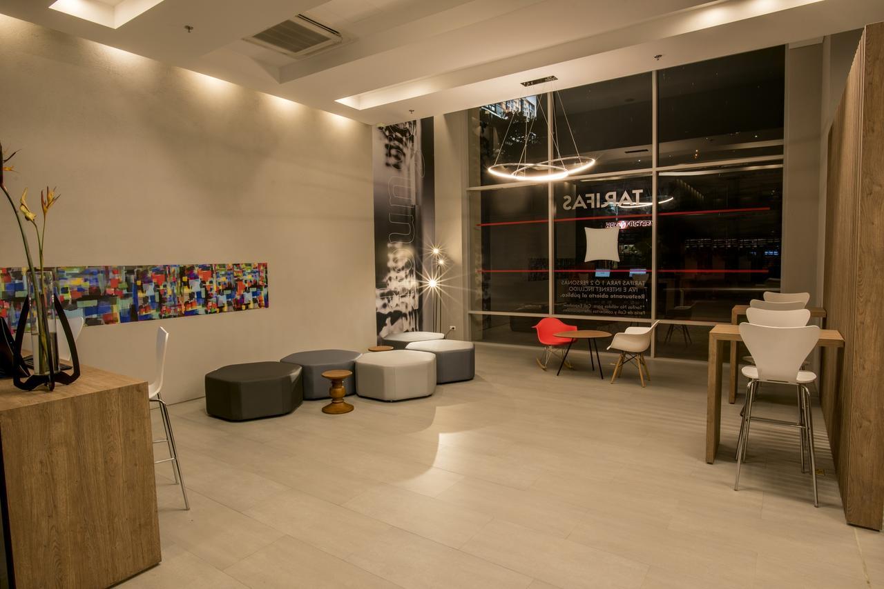 Hotel Ibis Cali Granada Εξωτερικό φωτογραφία